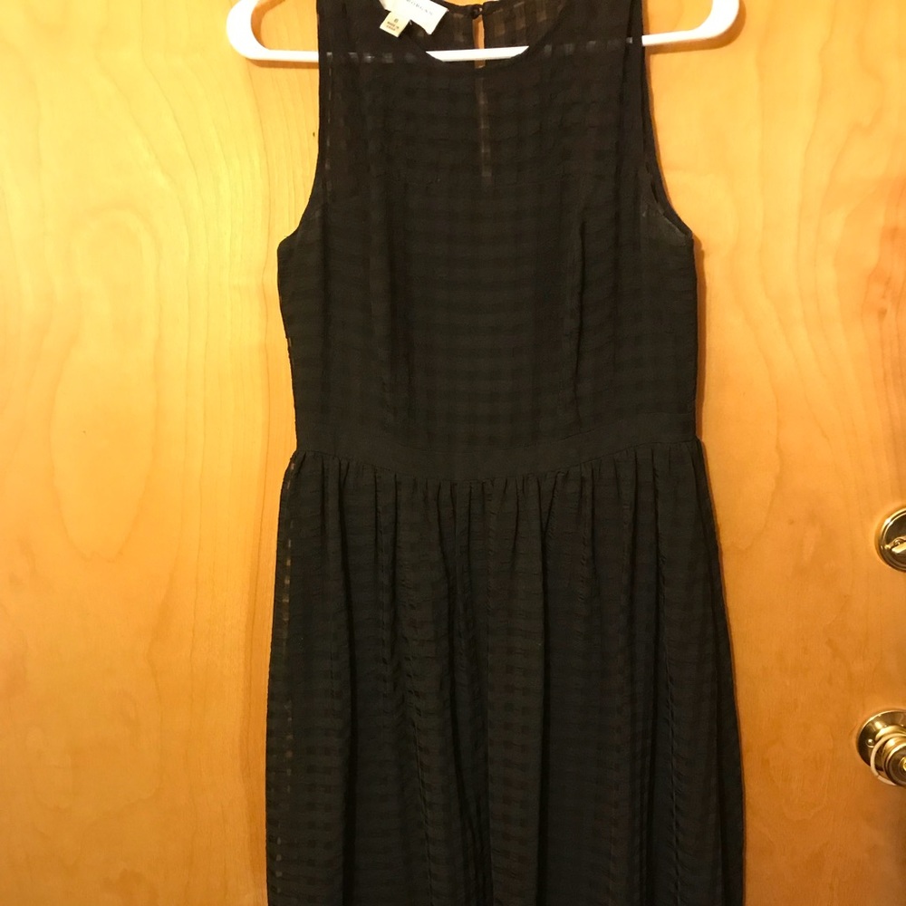 Donna Morgan black midi dress